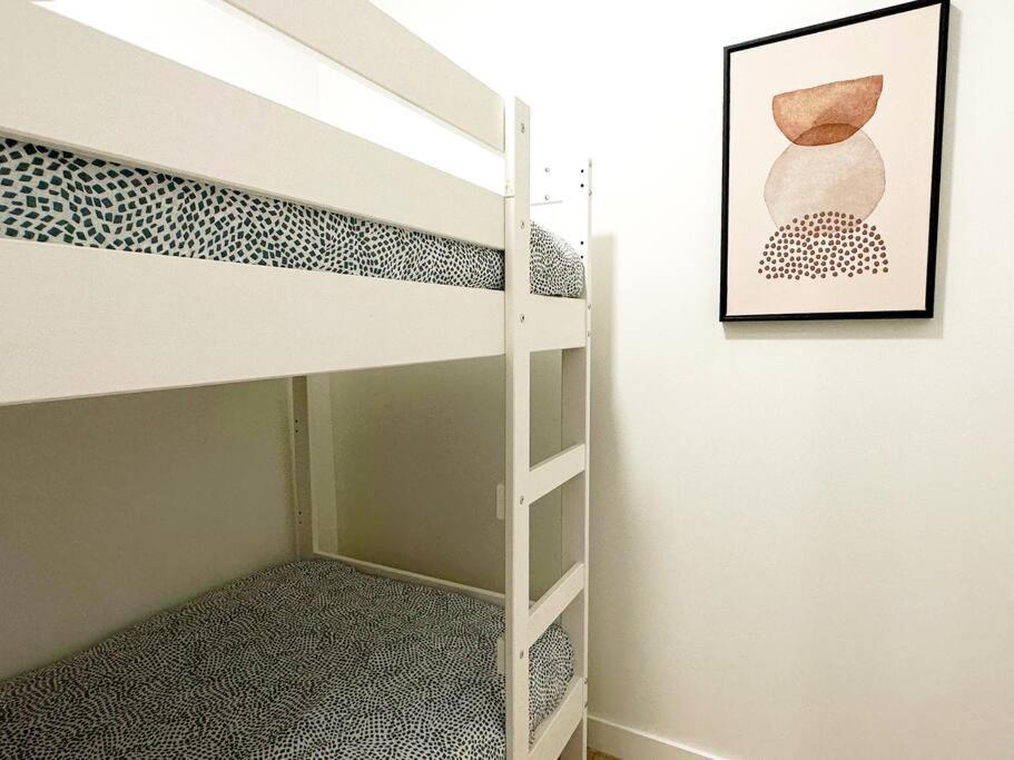 Apartamento De Diseno En Laredo Centro Екстериор снимка