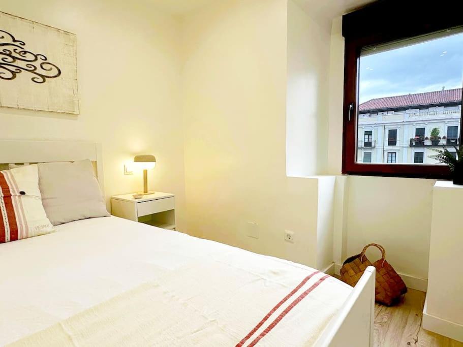 Apartamento De Diseno En Laredo Centro Екстериор снимка
